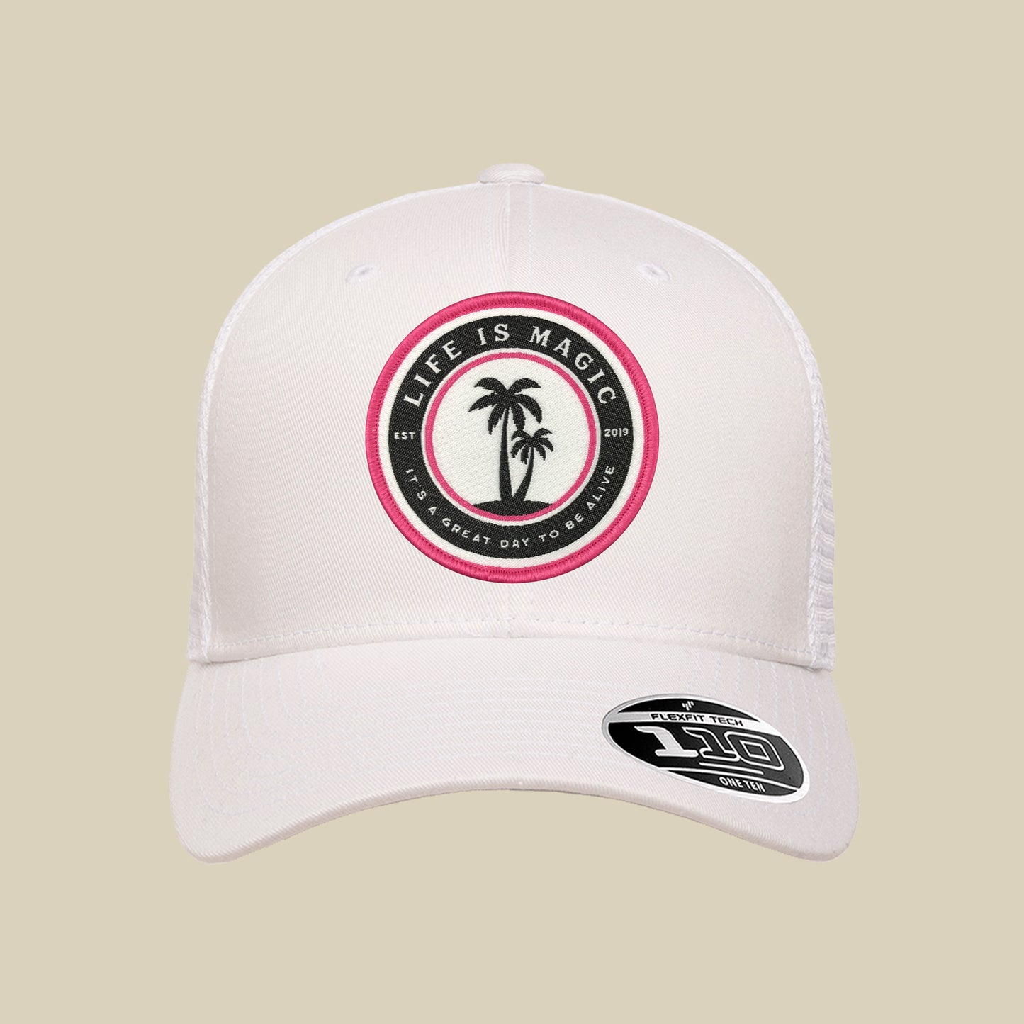 Island BLK PNK - White Hat